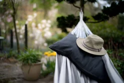 Hangmat Tropilex Family Stripes Silver 10 Hangmat Tropilex Family Stripes Silver -Spydercoe Winkel hammock stripes silver 15